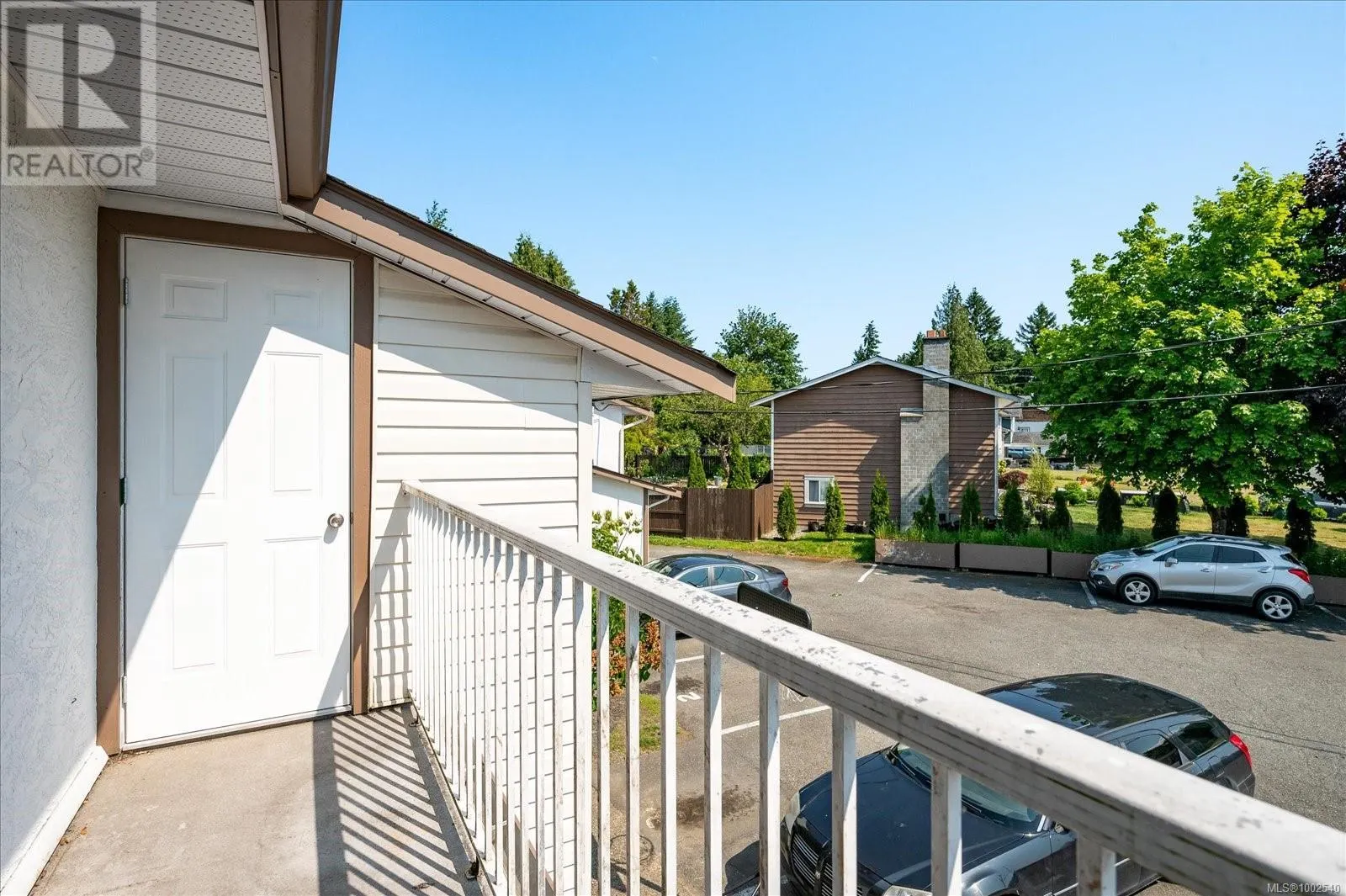 4 1195 Stuart Pl