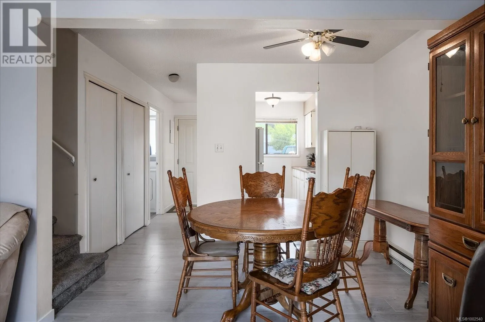 4 1195 Stuart Pl