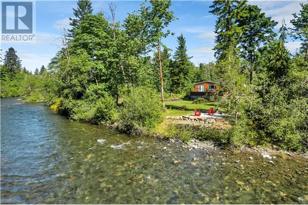 3785 Woodhus Rd, Campbell River