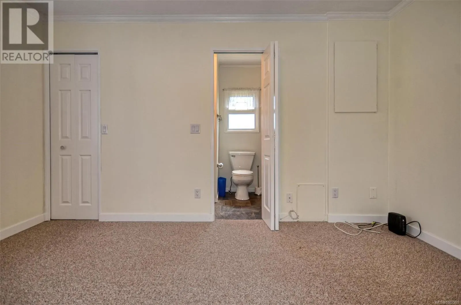 9379 Brookwood Dr