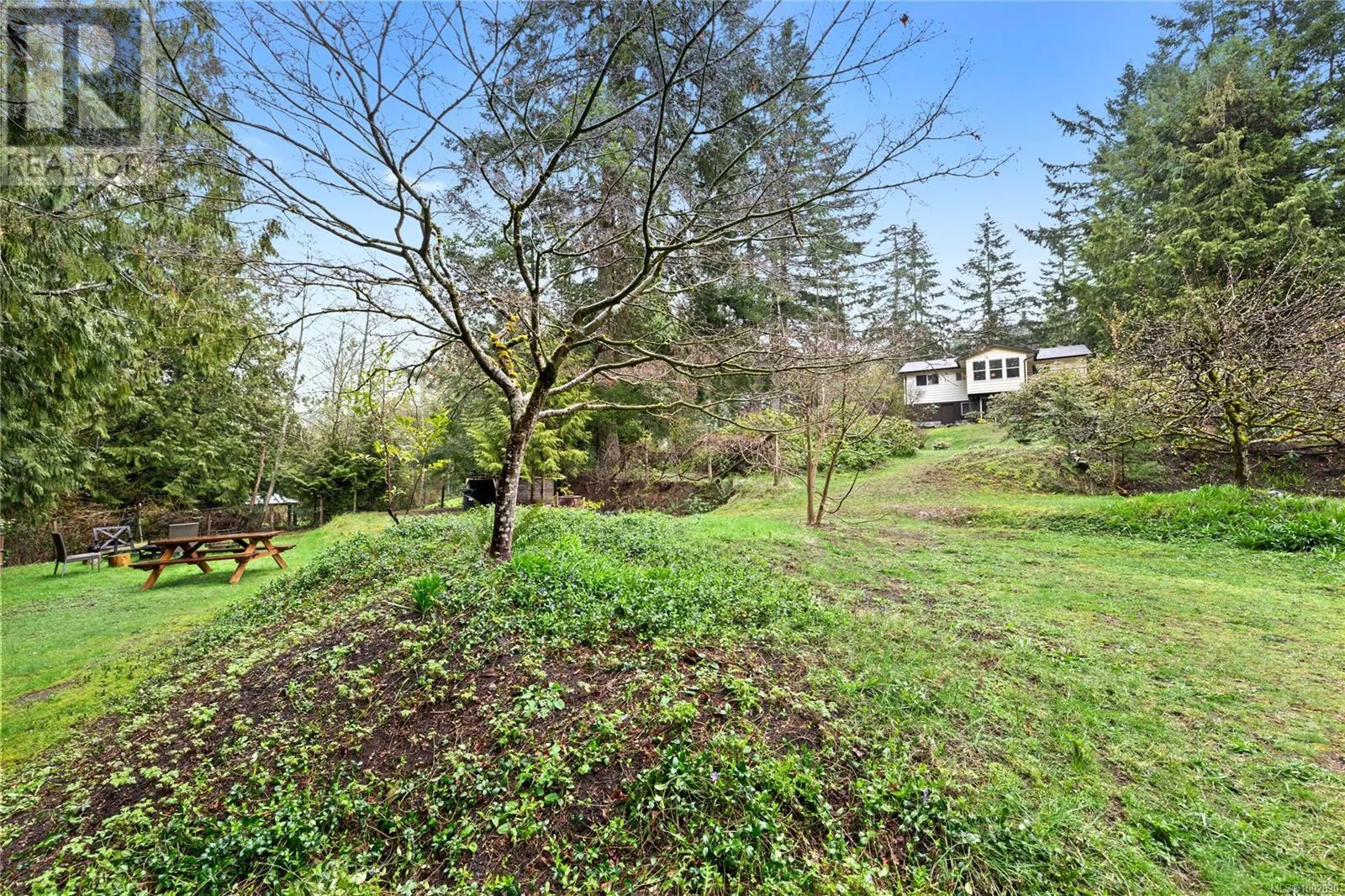 6650 Green Acres Way