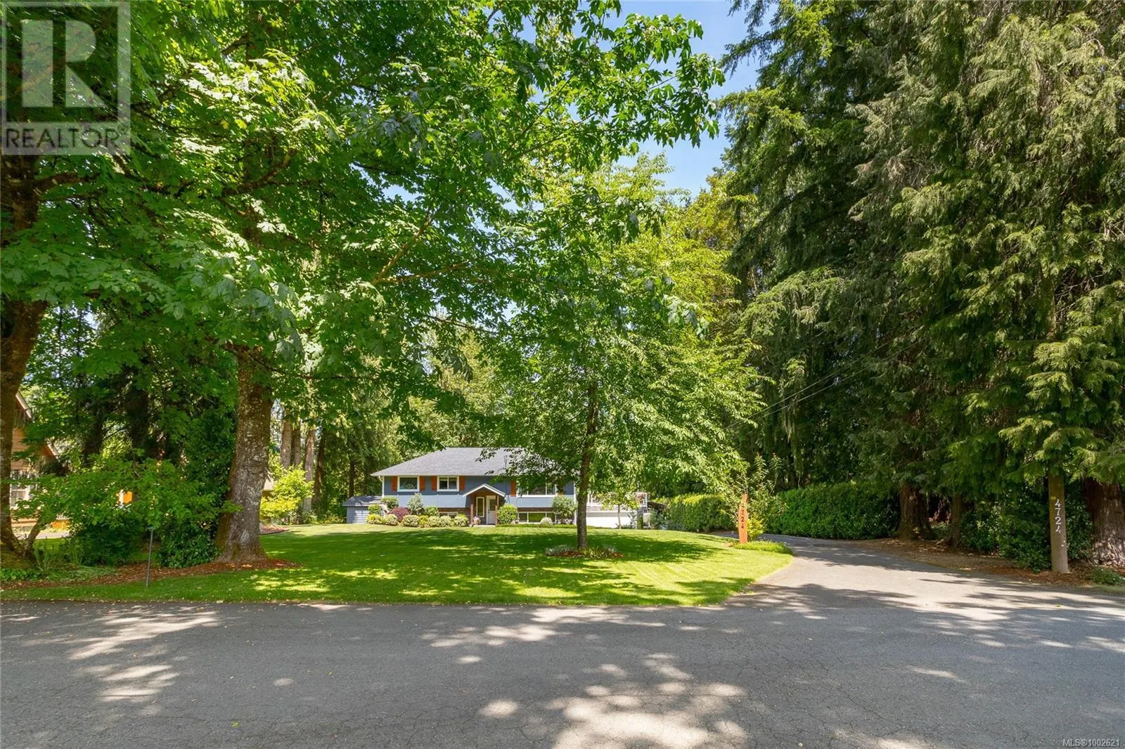 4724 Fairbridge Dr