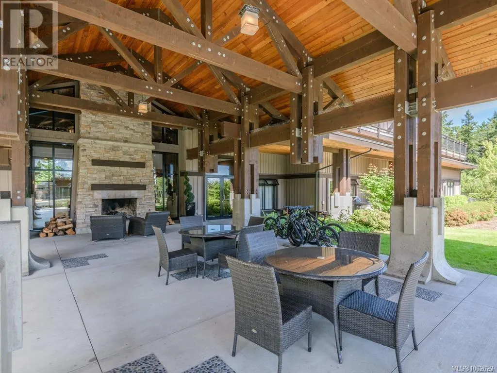 1113 SA-1 1175 Resort Dr