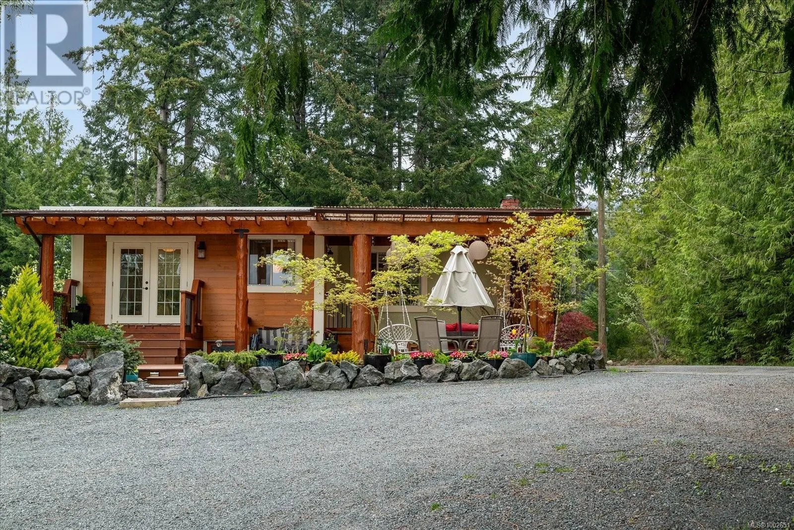 4800 Island Hwy W