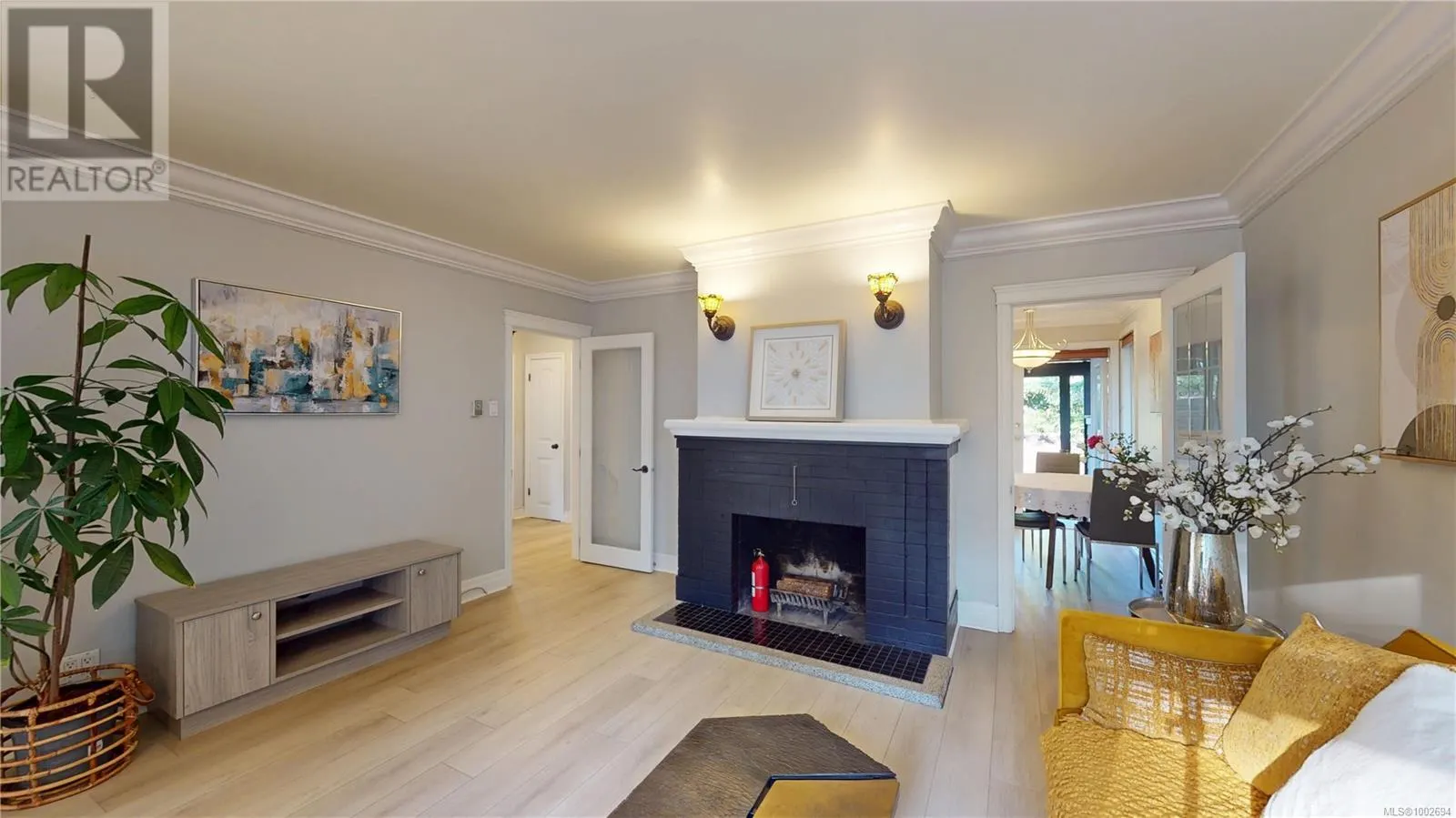 2139 Foul Bay Rd