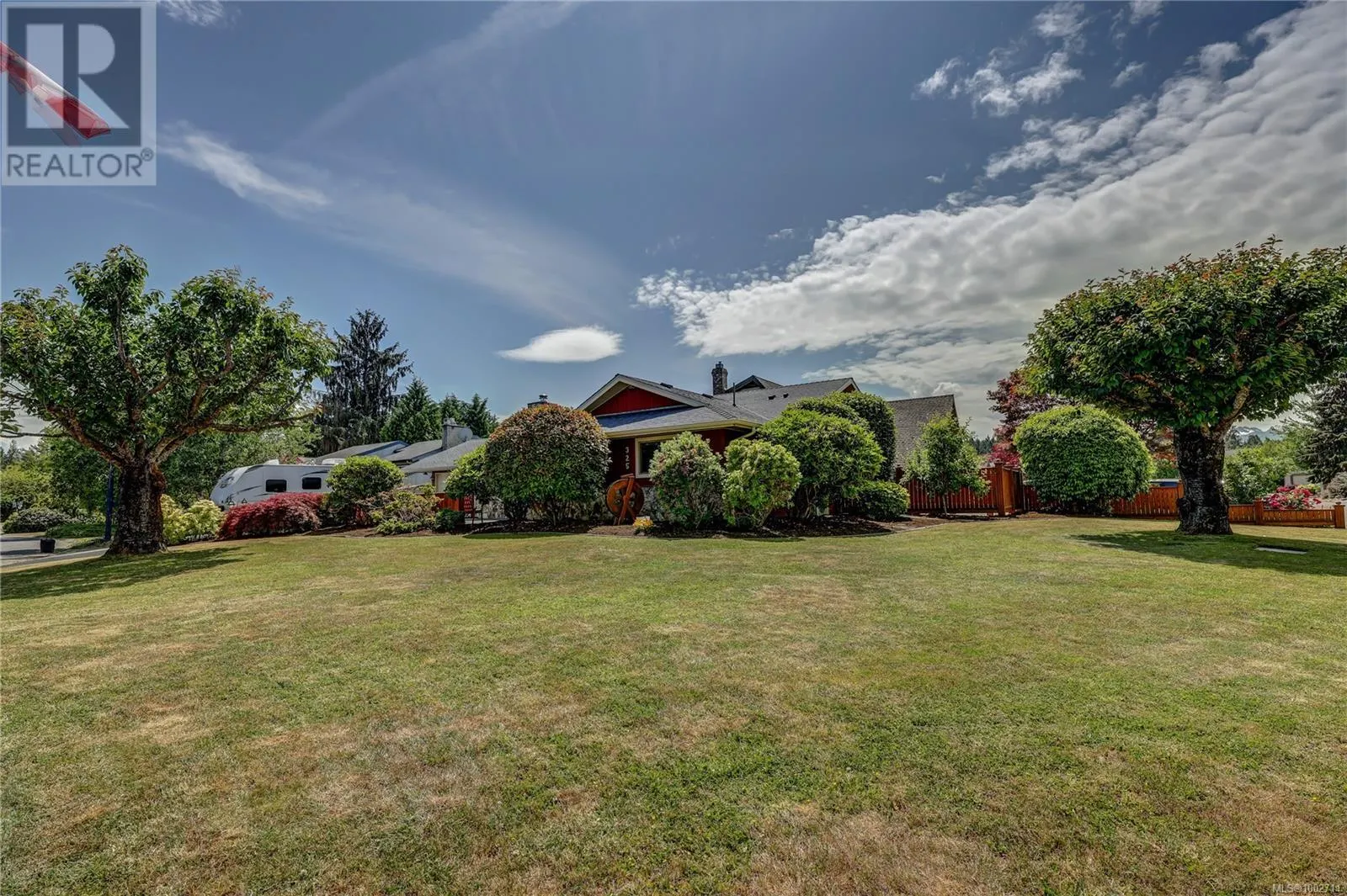 325 McKinnon St