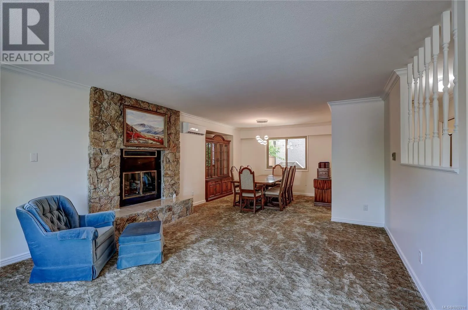 325 McKinnon St