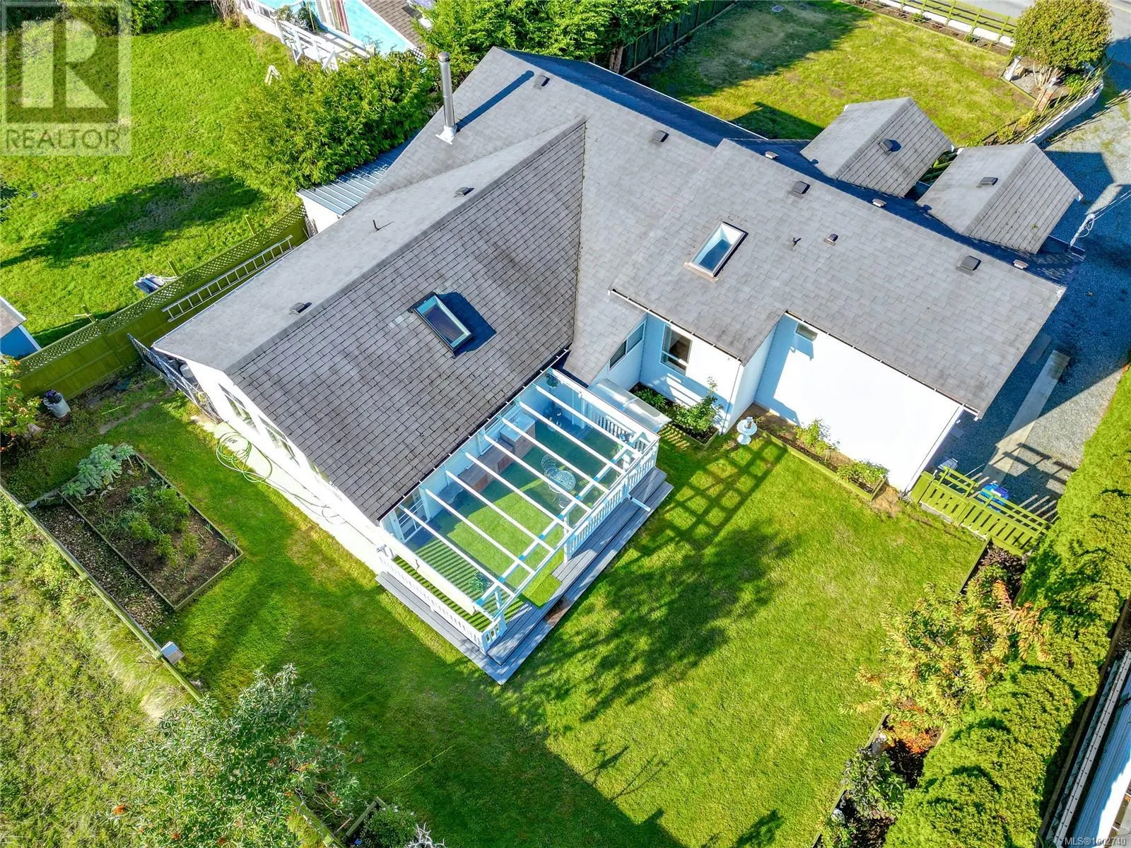 3740 South Oyster School Rd