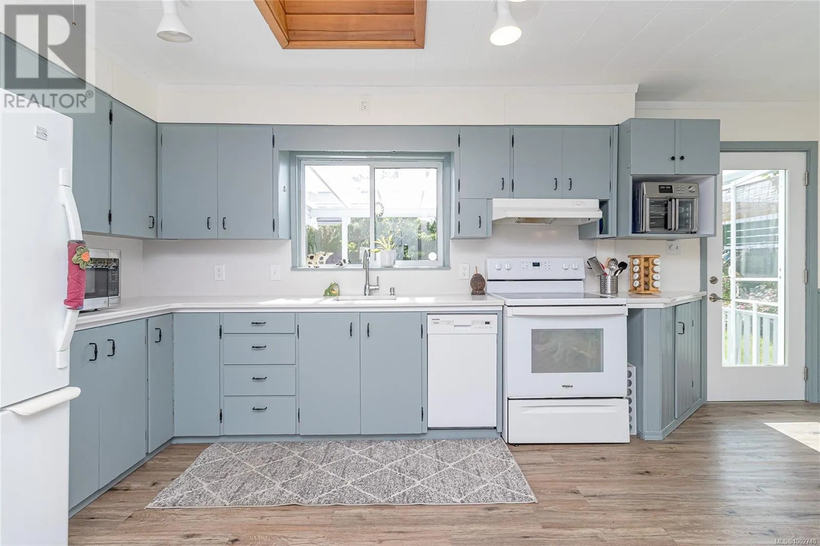 3740 South Oyster School Rd