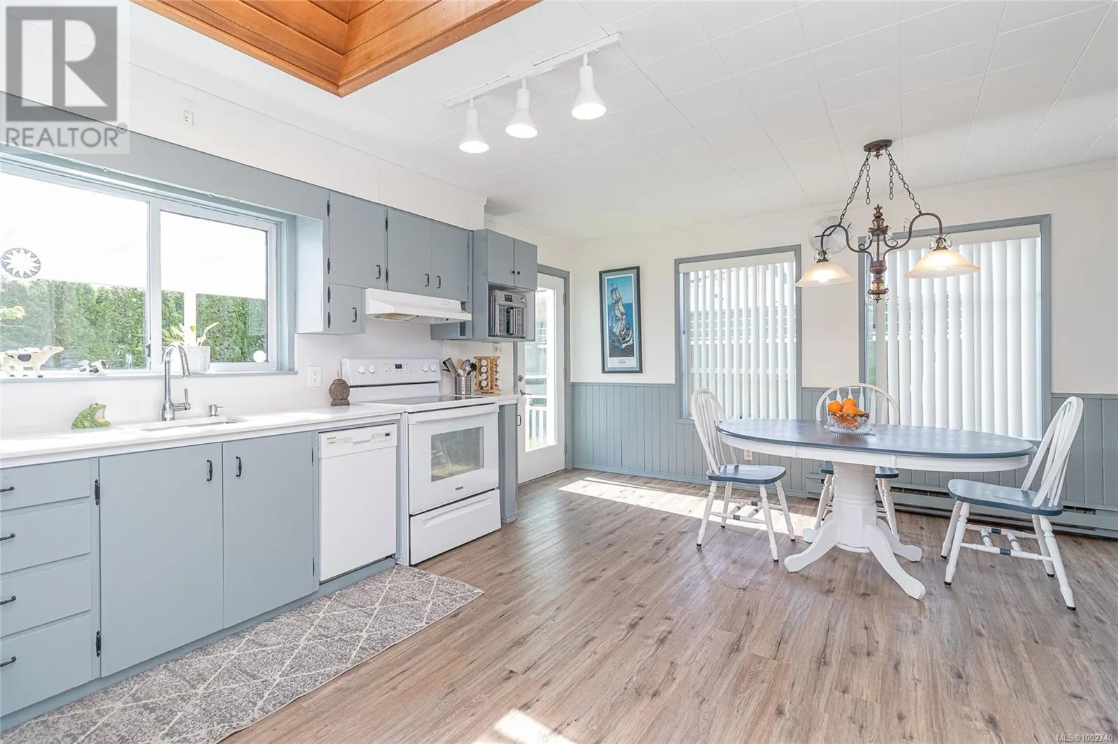 3740 South Oyster School Rd