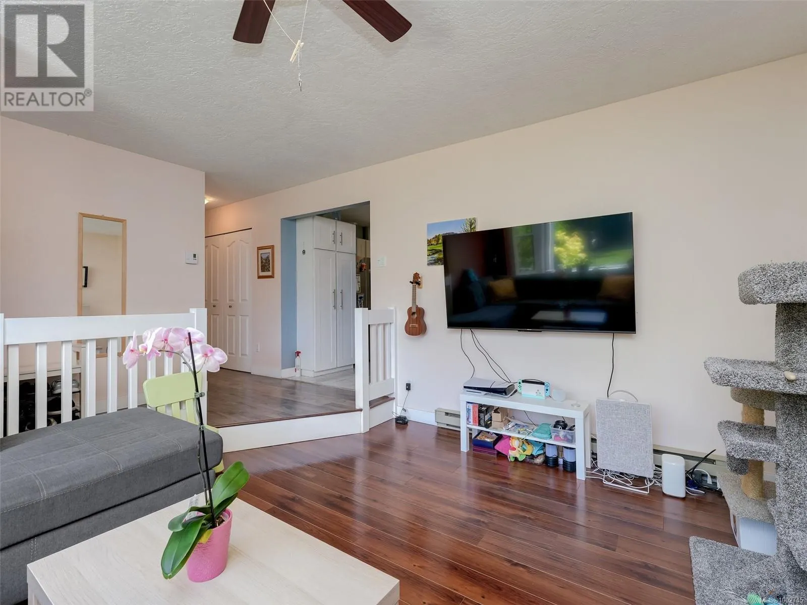 3343 Brenda Lane