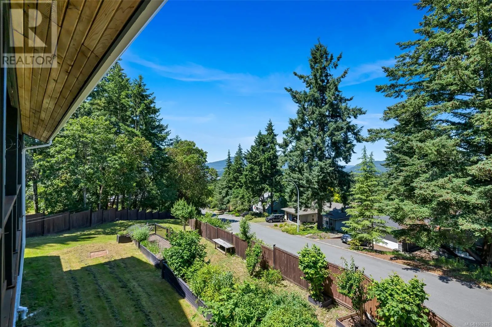 1437 Belcarra Rd