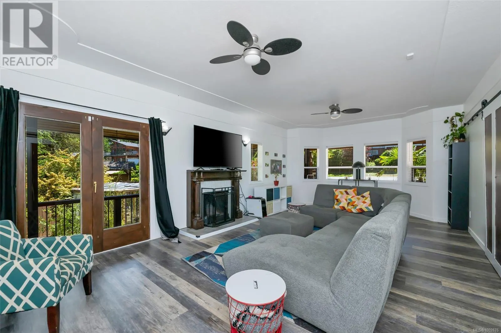 1437 Belcarra Rd