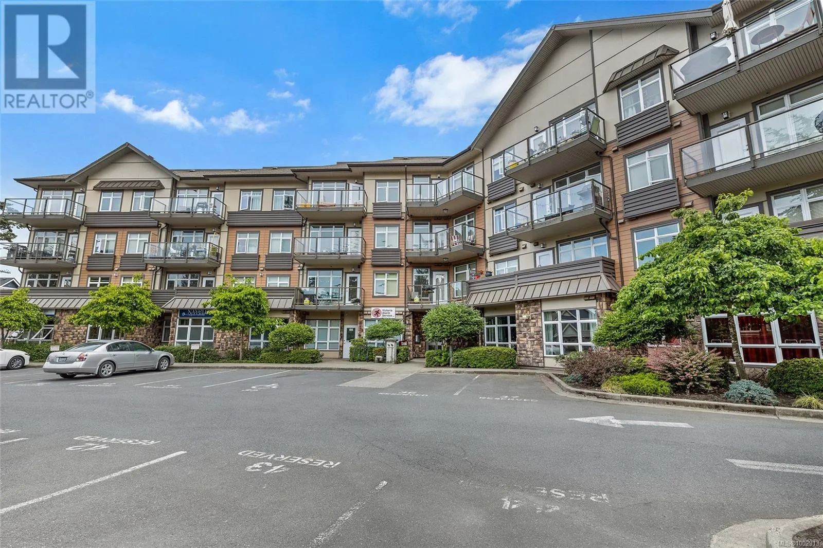 407 2220 Sooke Rd
