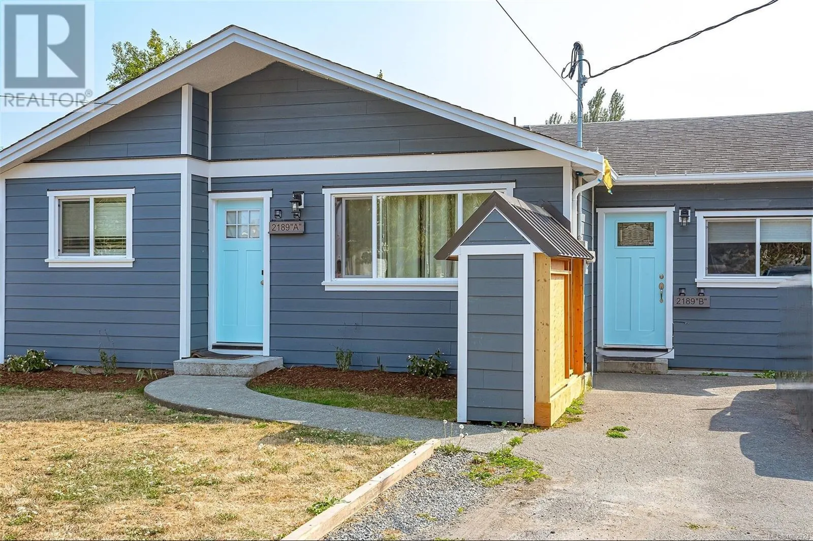 2189A &2189B Amelia Ave