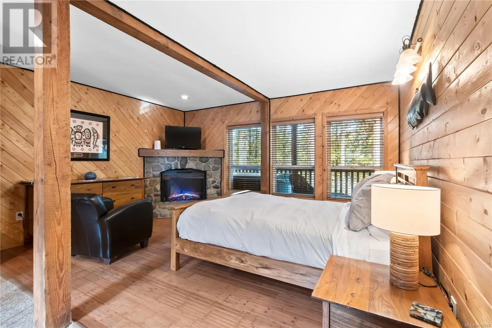 277 Boardwalk Blvd