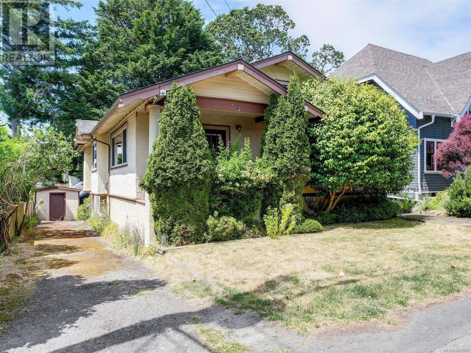 1530 Clive Dr