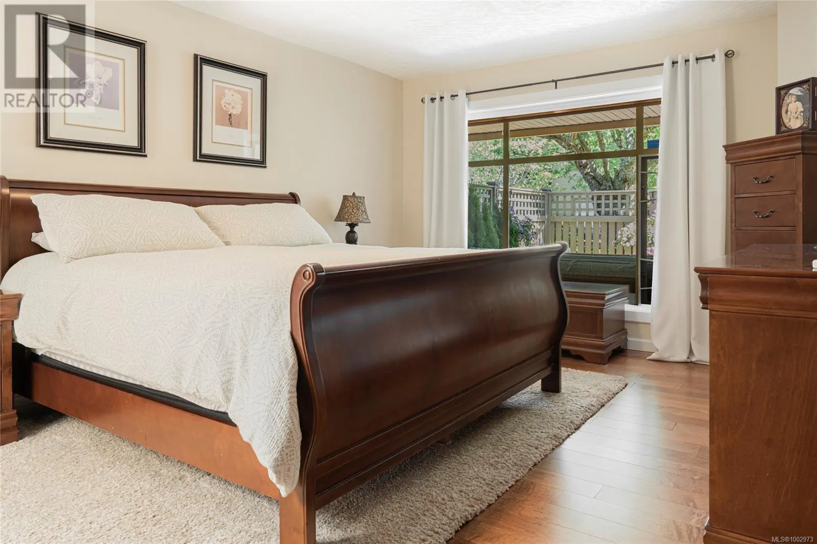 18 4991 Bella Vista Cres