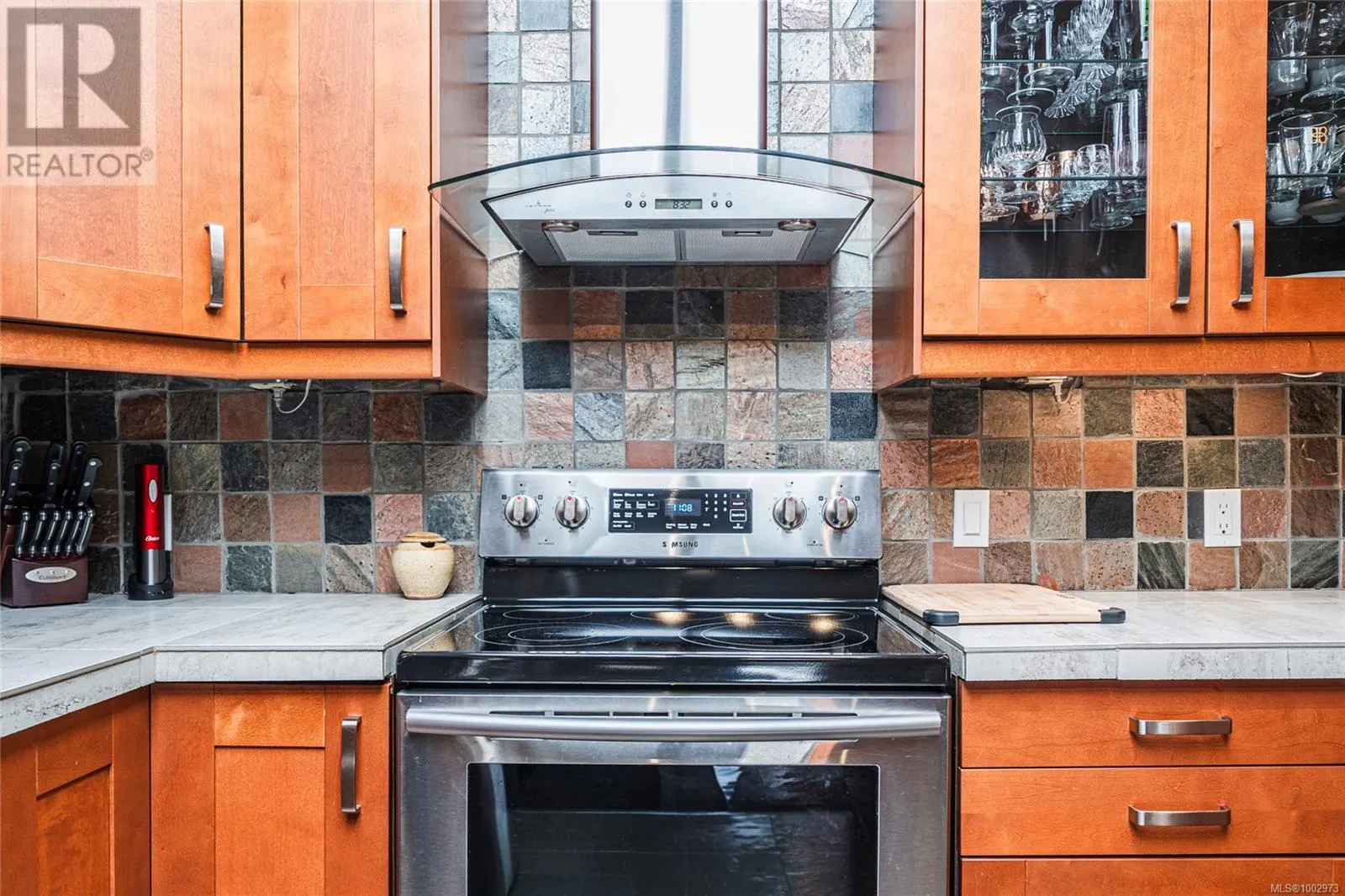 18 4991 Bella Vista Cres