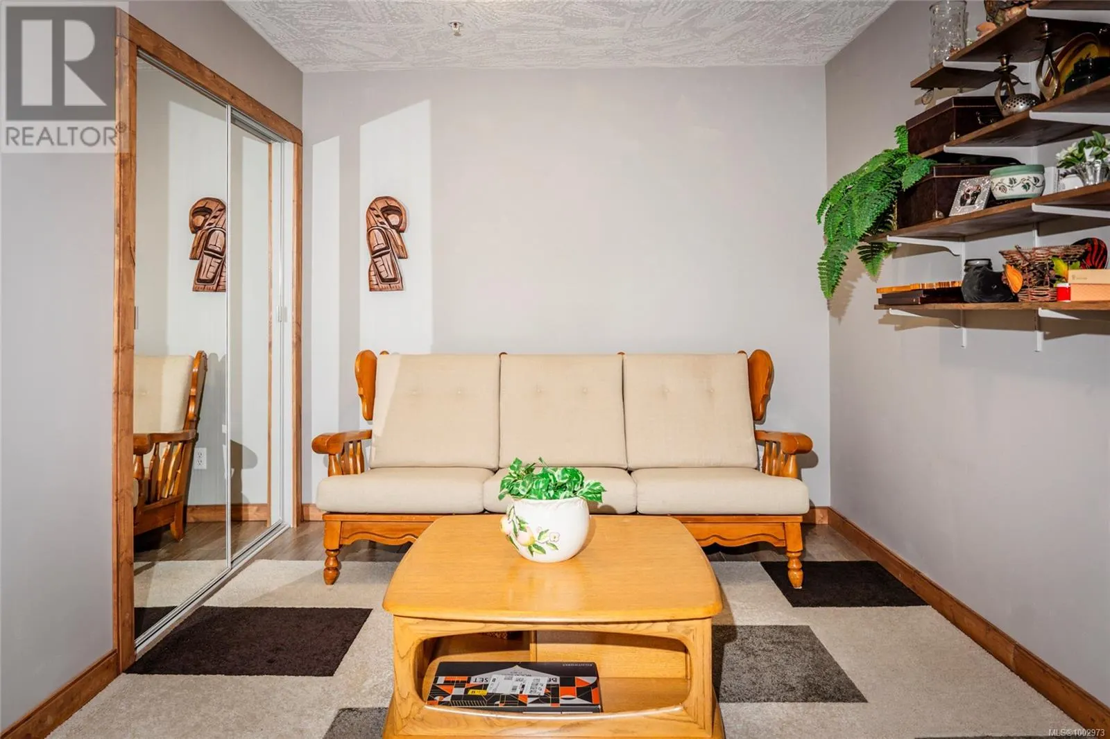18 4991 Bella Vista Cres