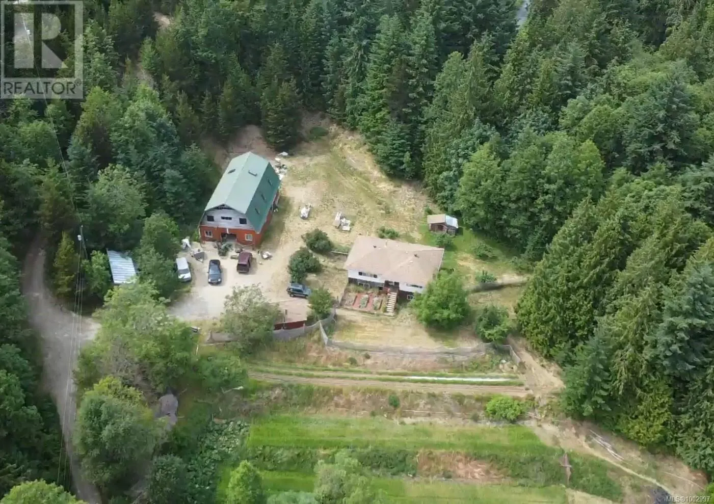 1075 SPIDER LAKE Rd