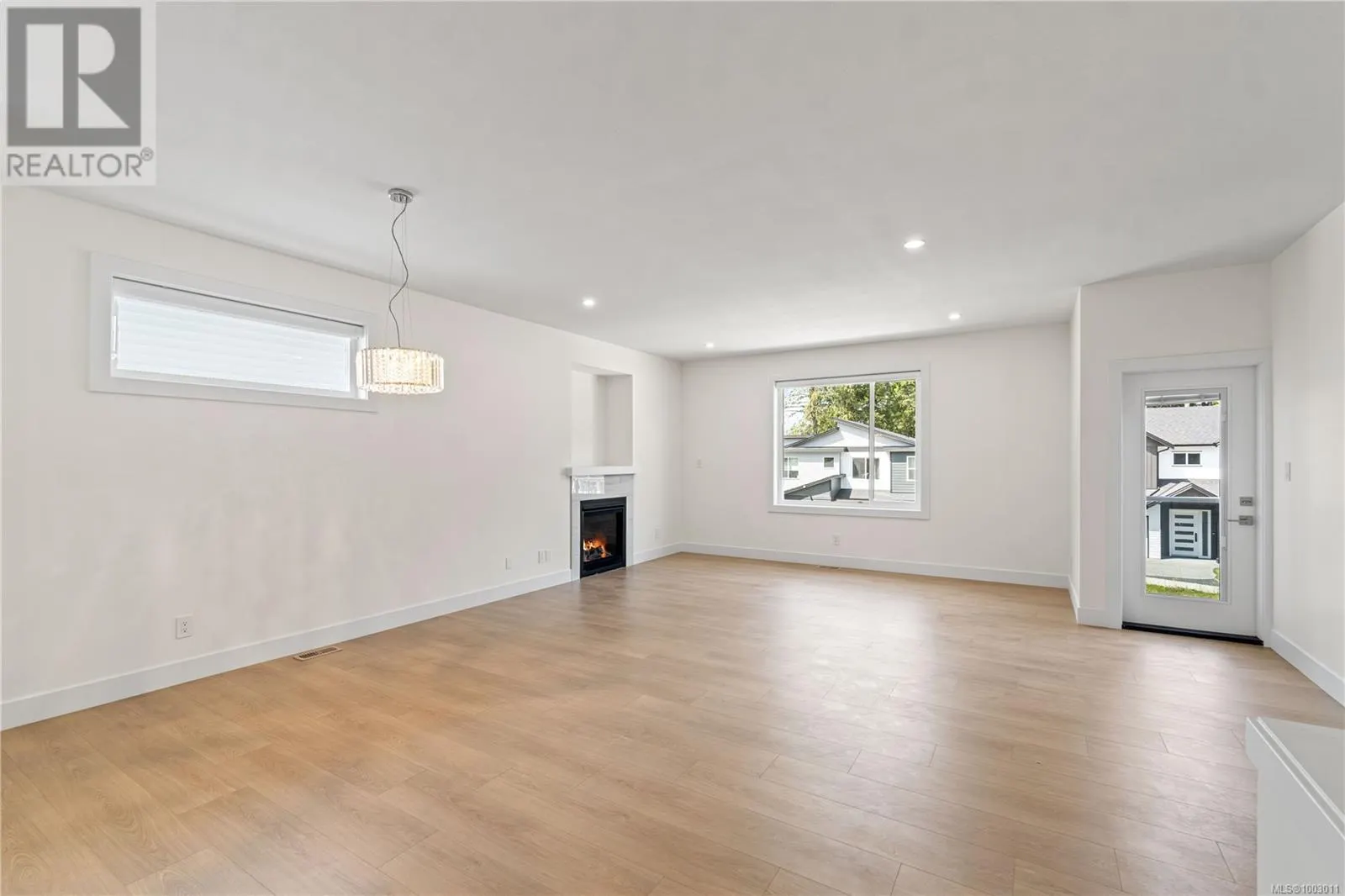 397 Avaani Way