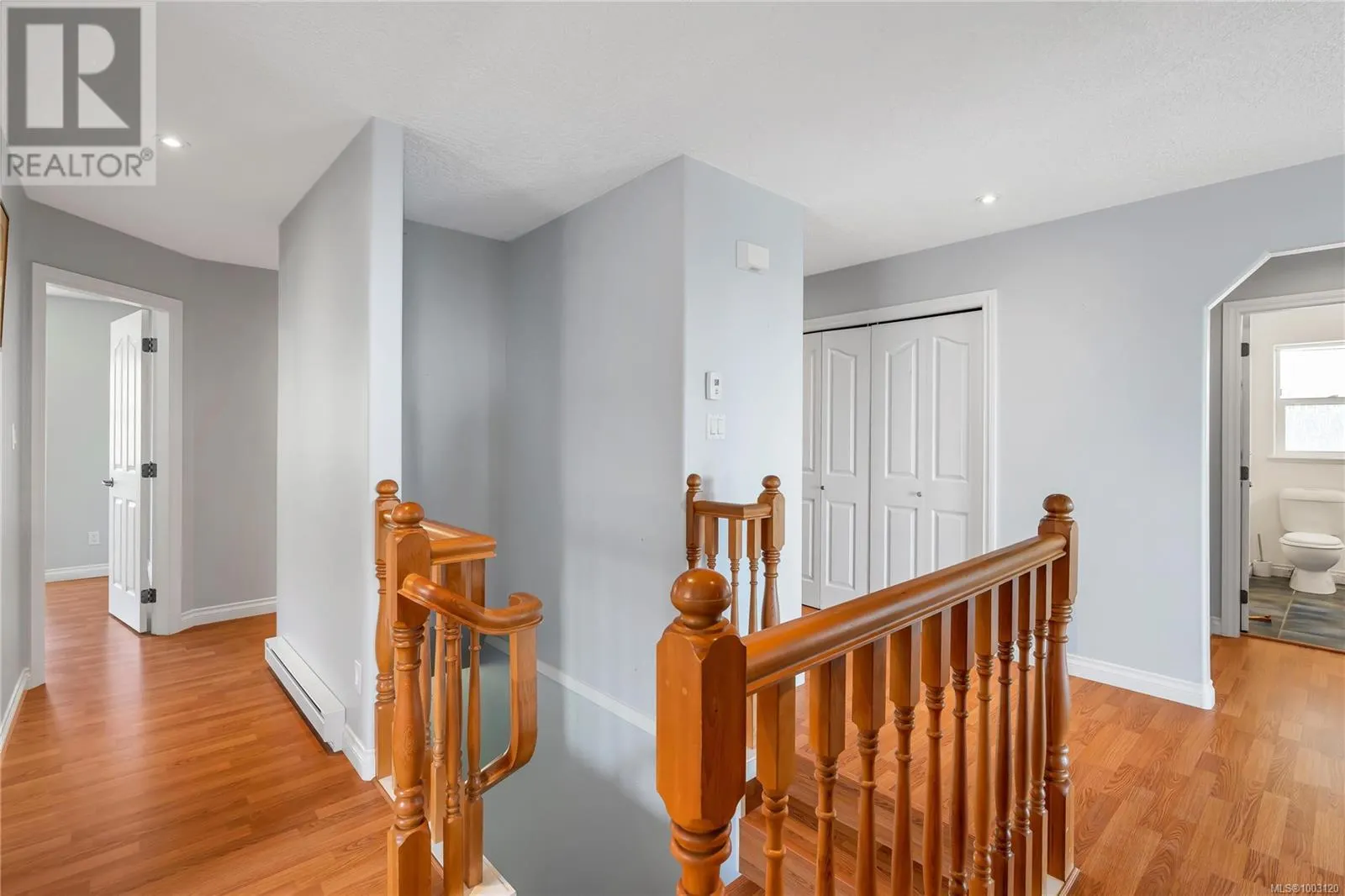 3352 Ravenwood Rd
