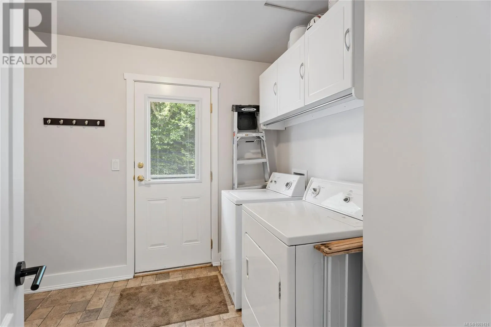 5025 Genoa Bay Rd