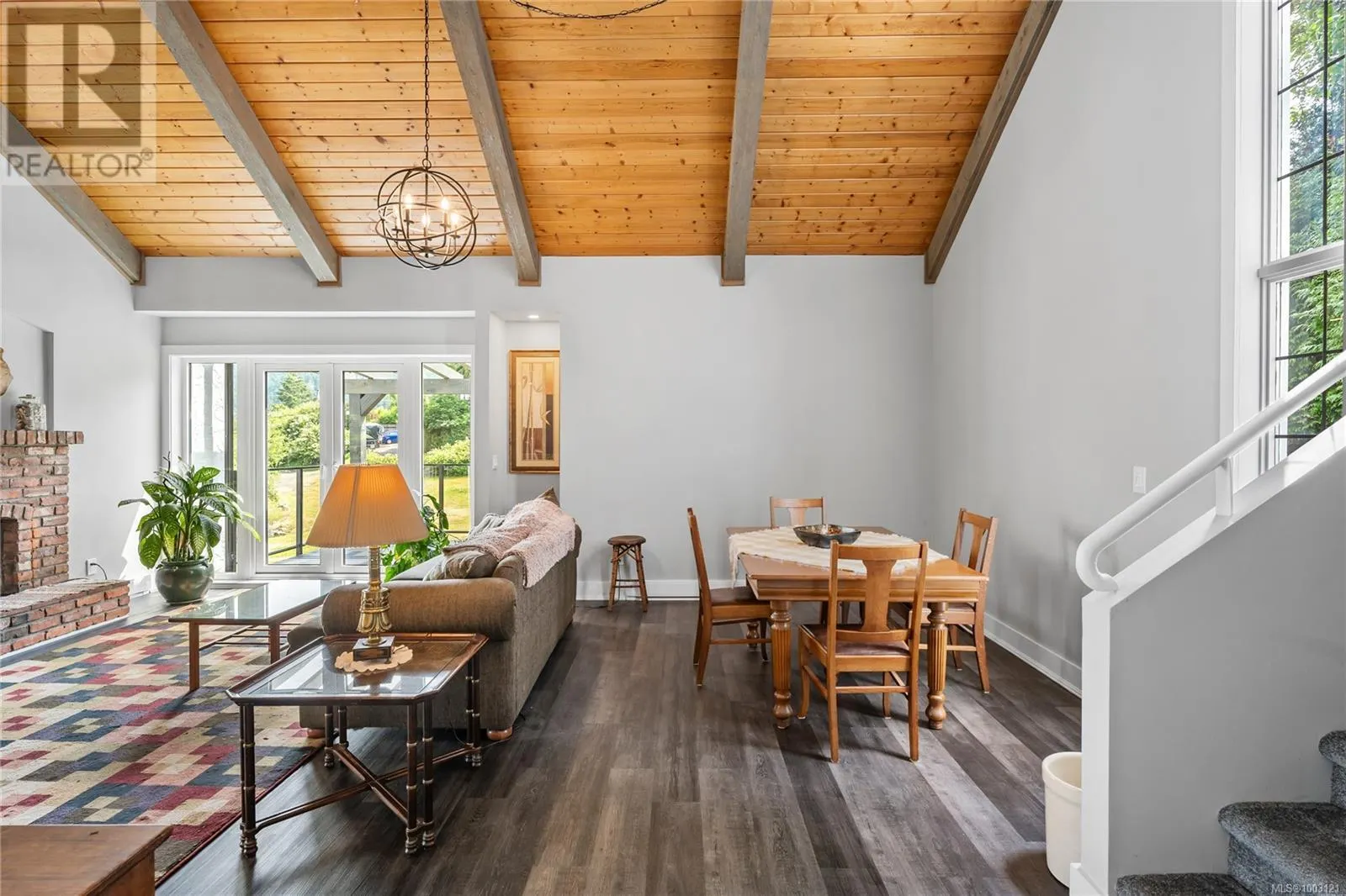 5025 Genoa Bay Rd
