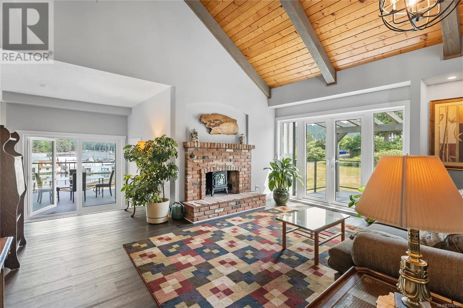 5025 Genoa Bay Rd