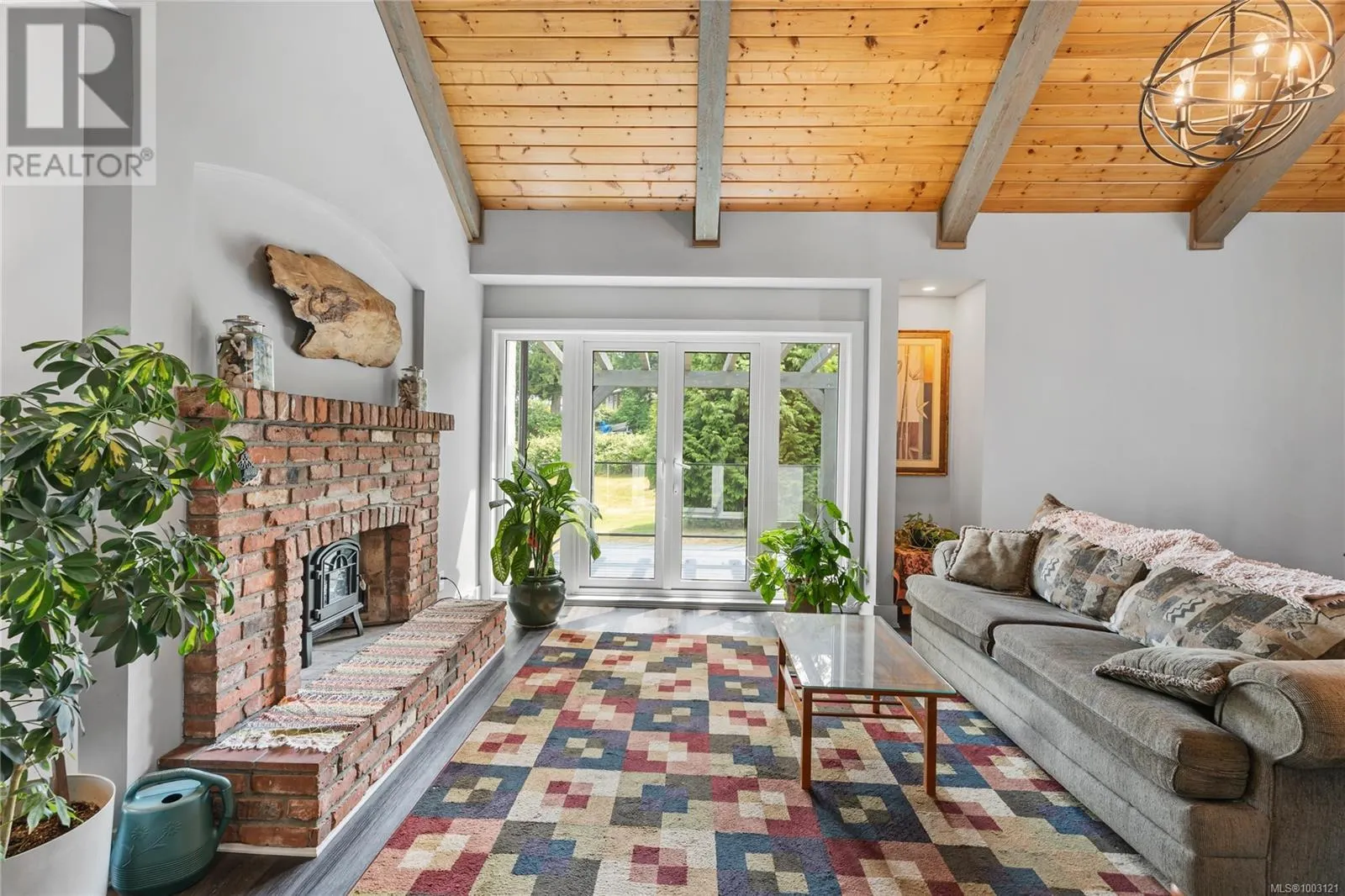 5025 Genoa Bay Rd