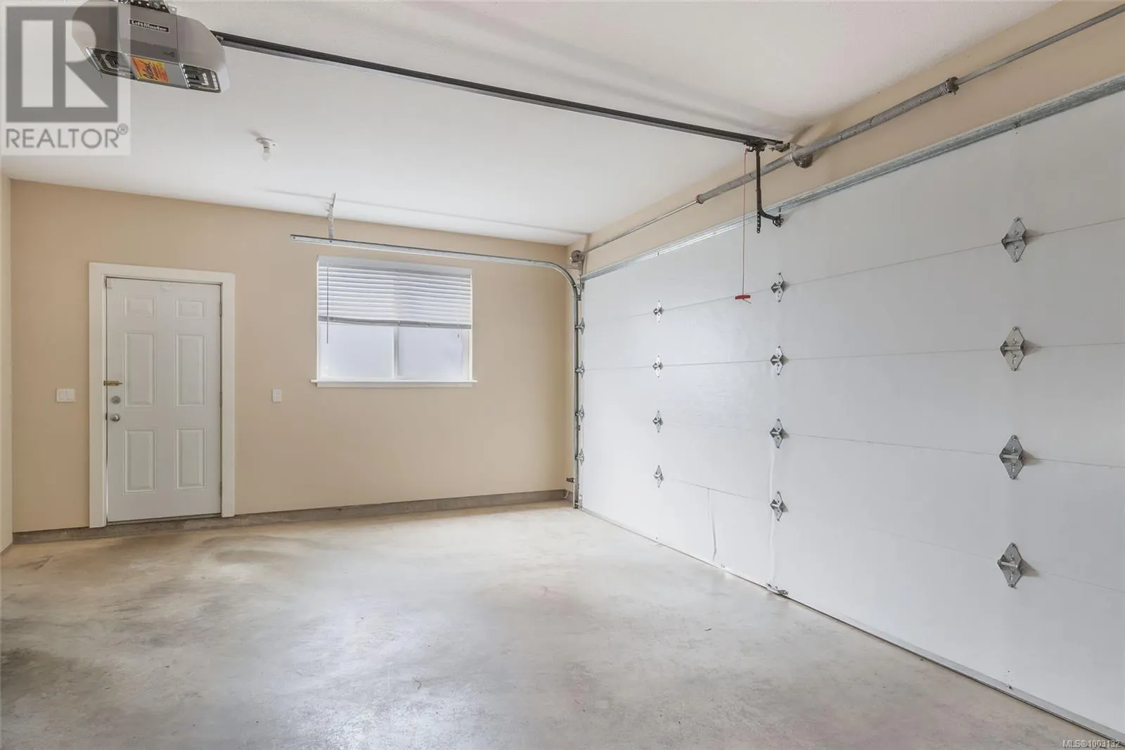 144 Victoria Rd