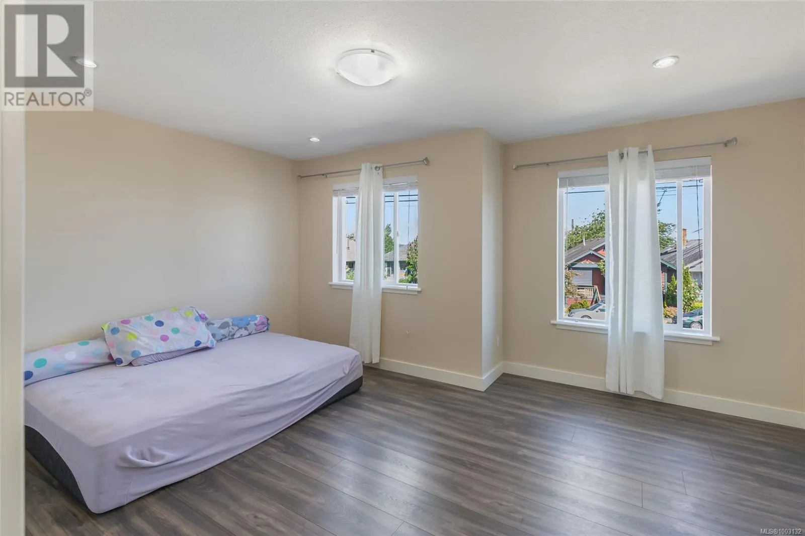 144 Victoria Rd