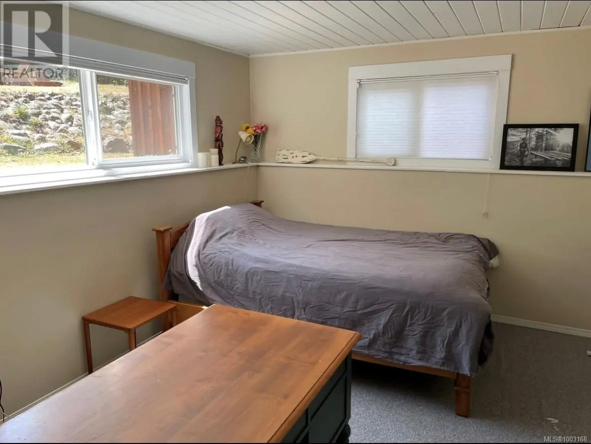 15 Cilaire Dr