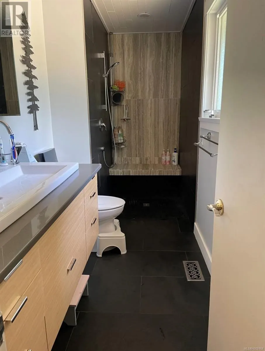 15 Cilaire Dr