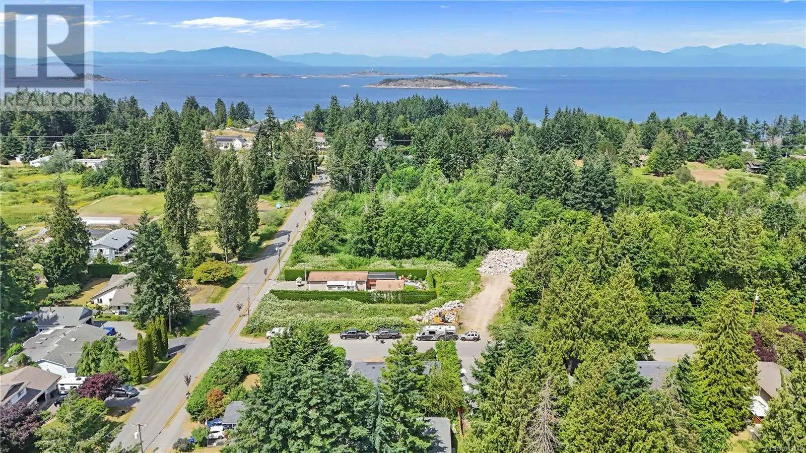 7361 Lynn Dr