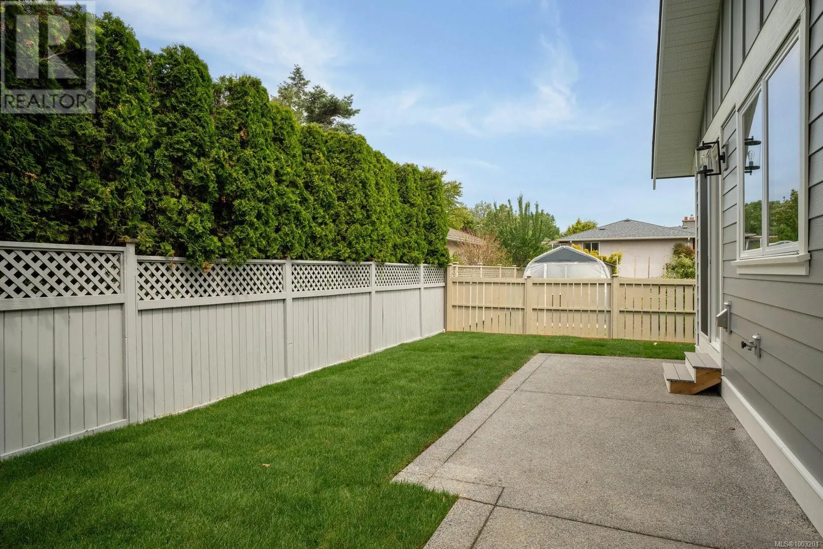 9556 Northlawn Terr