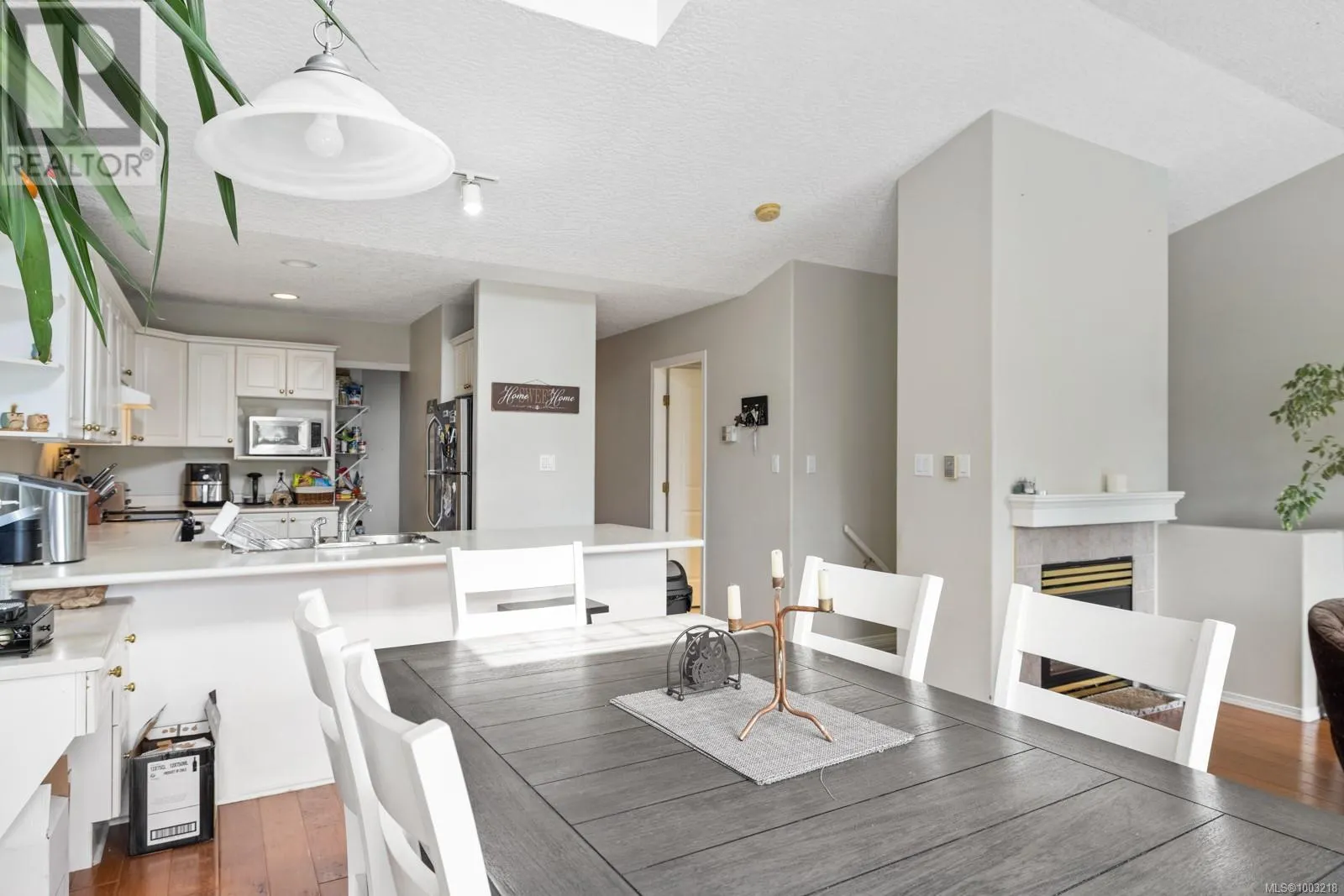 3166 Golab Pl