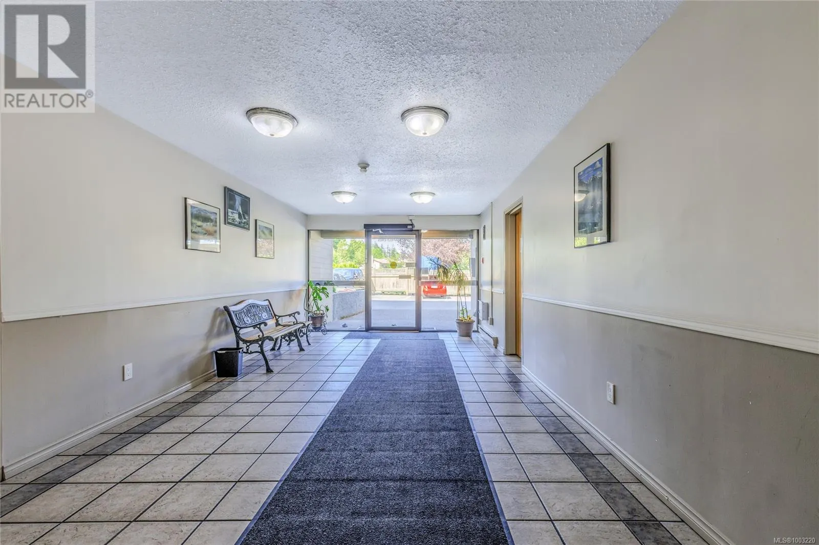 407 1187 Seafield Cres