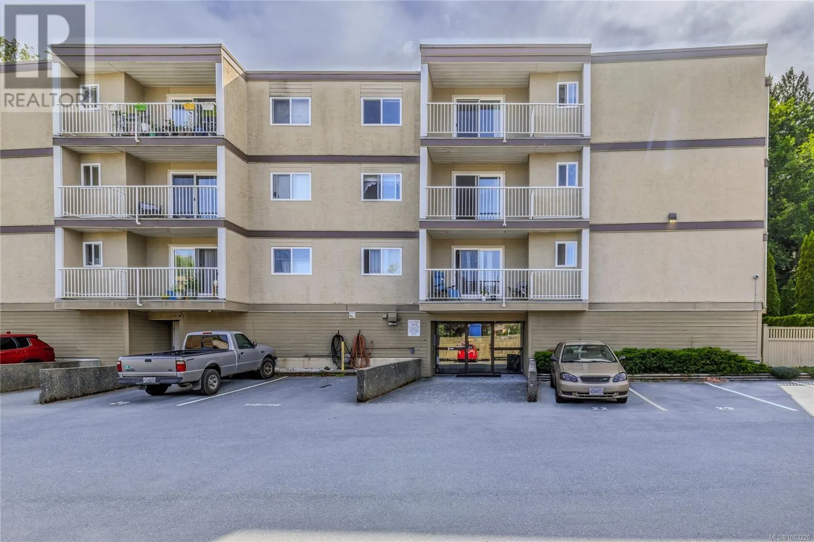 407 1187 Seafield Cres
