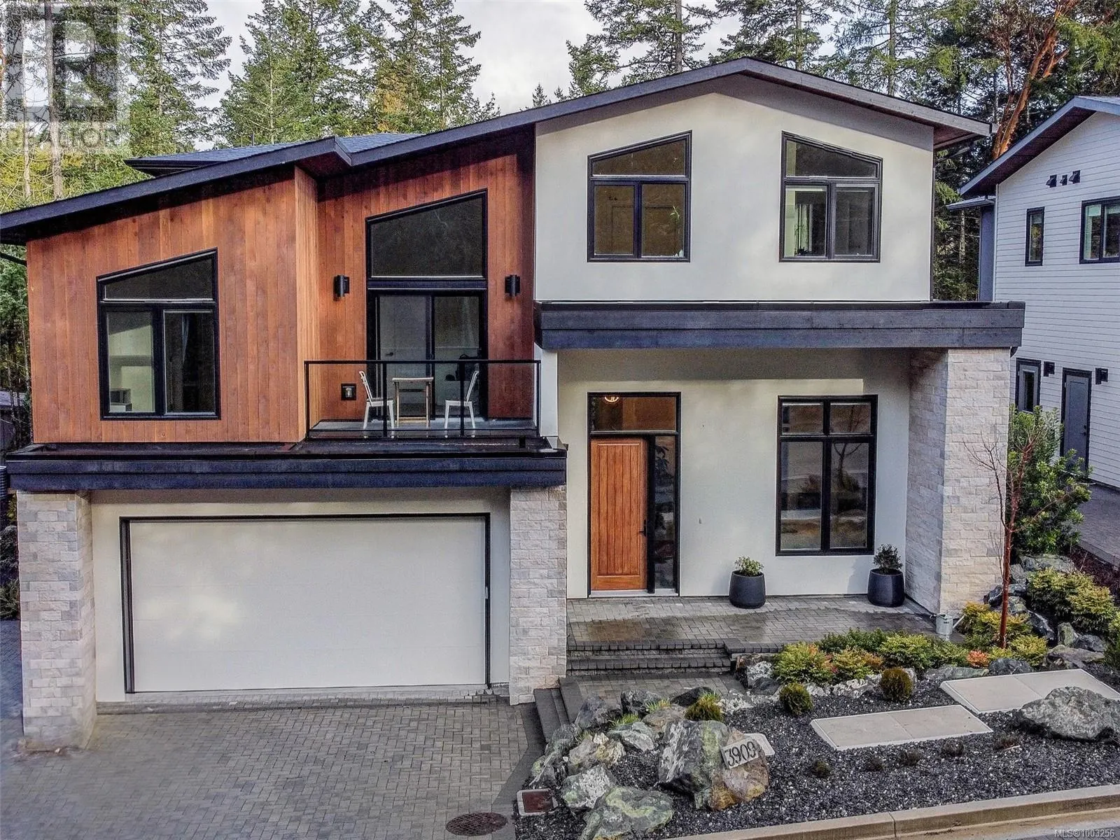 3909 Olympian Way