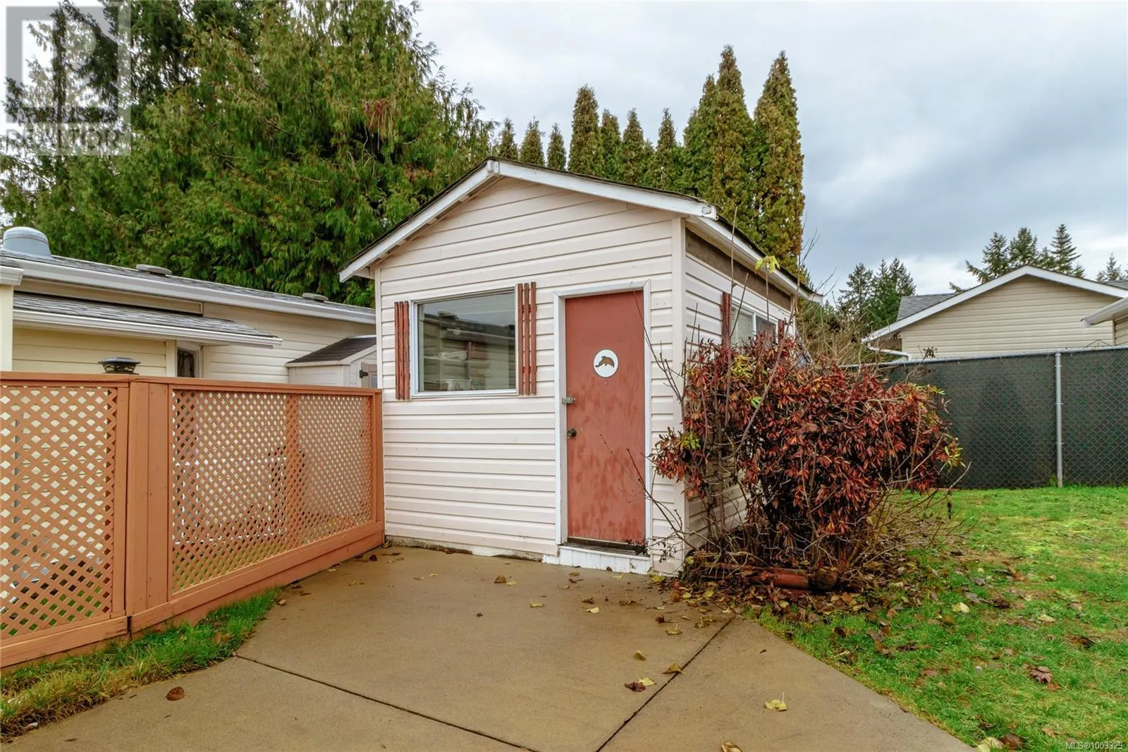 5 658 Alderwood Dr
