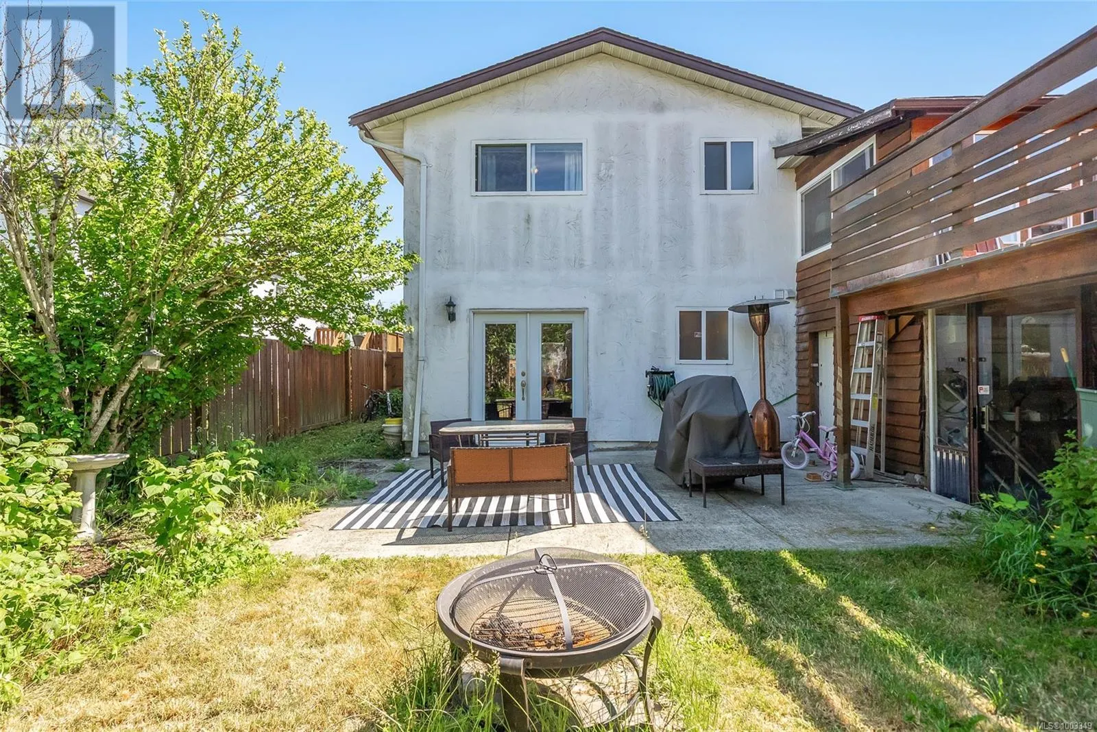 186 Acacia Ave