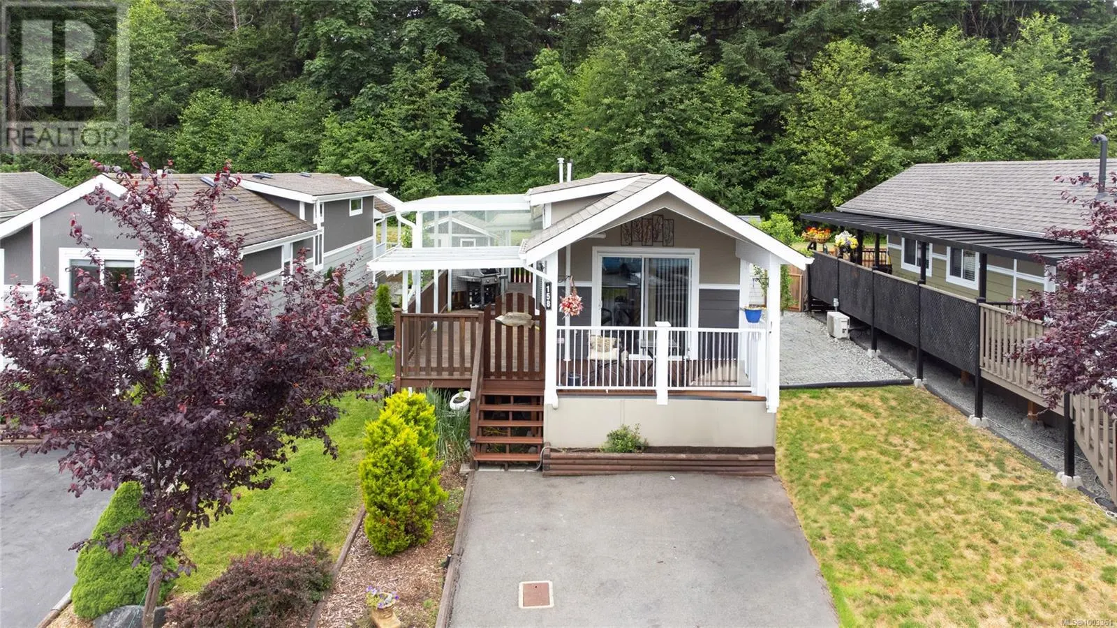 158 3042 RIVER Rd