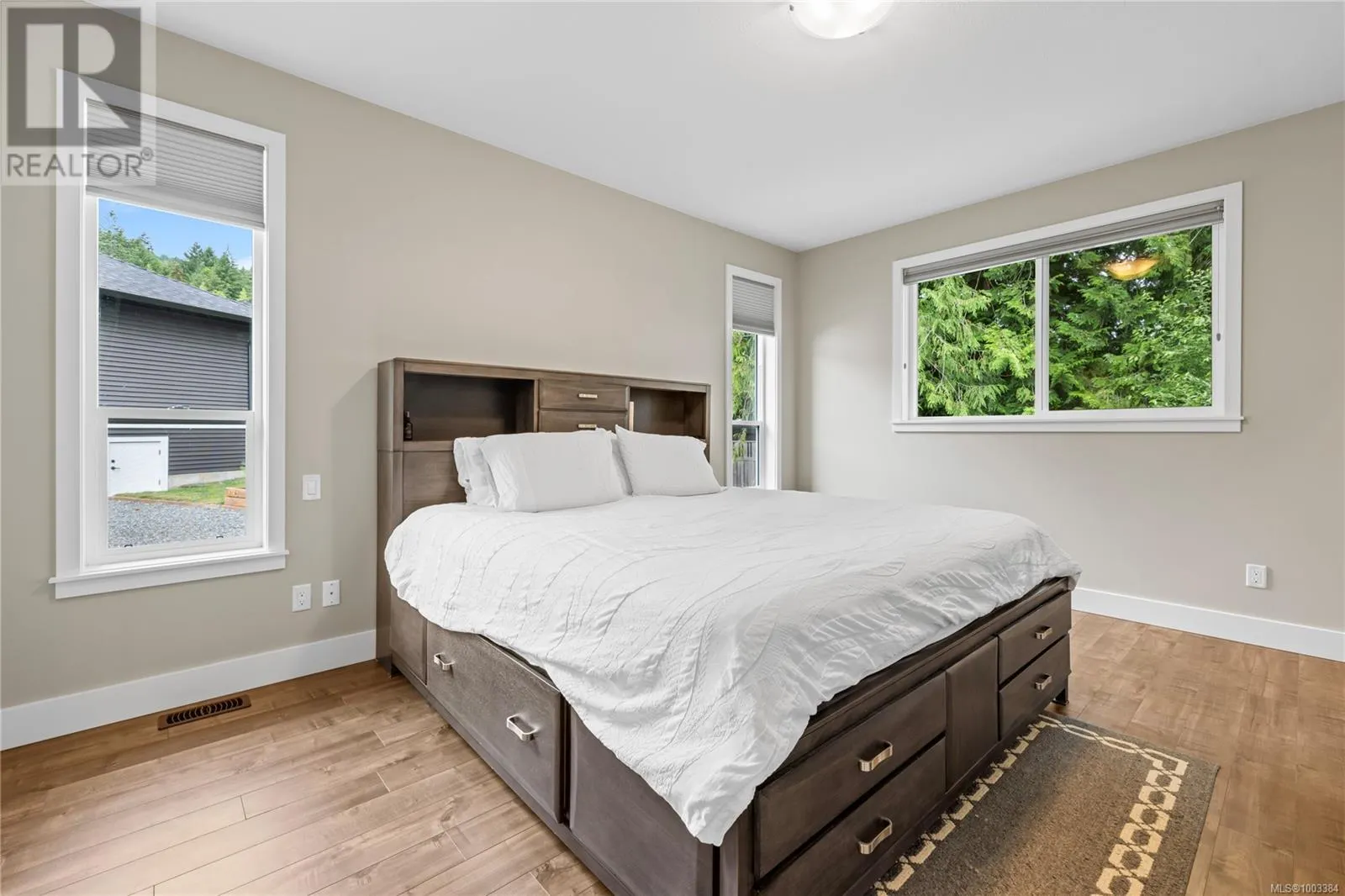 838 Stirling Dr