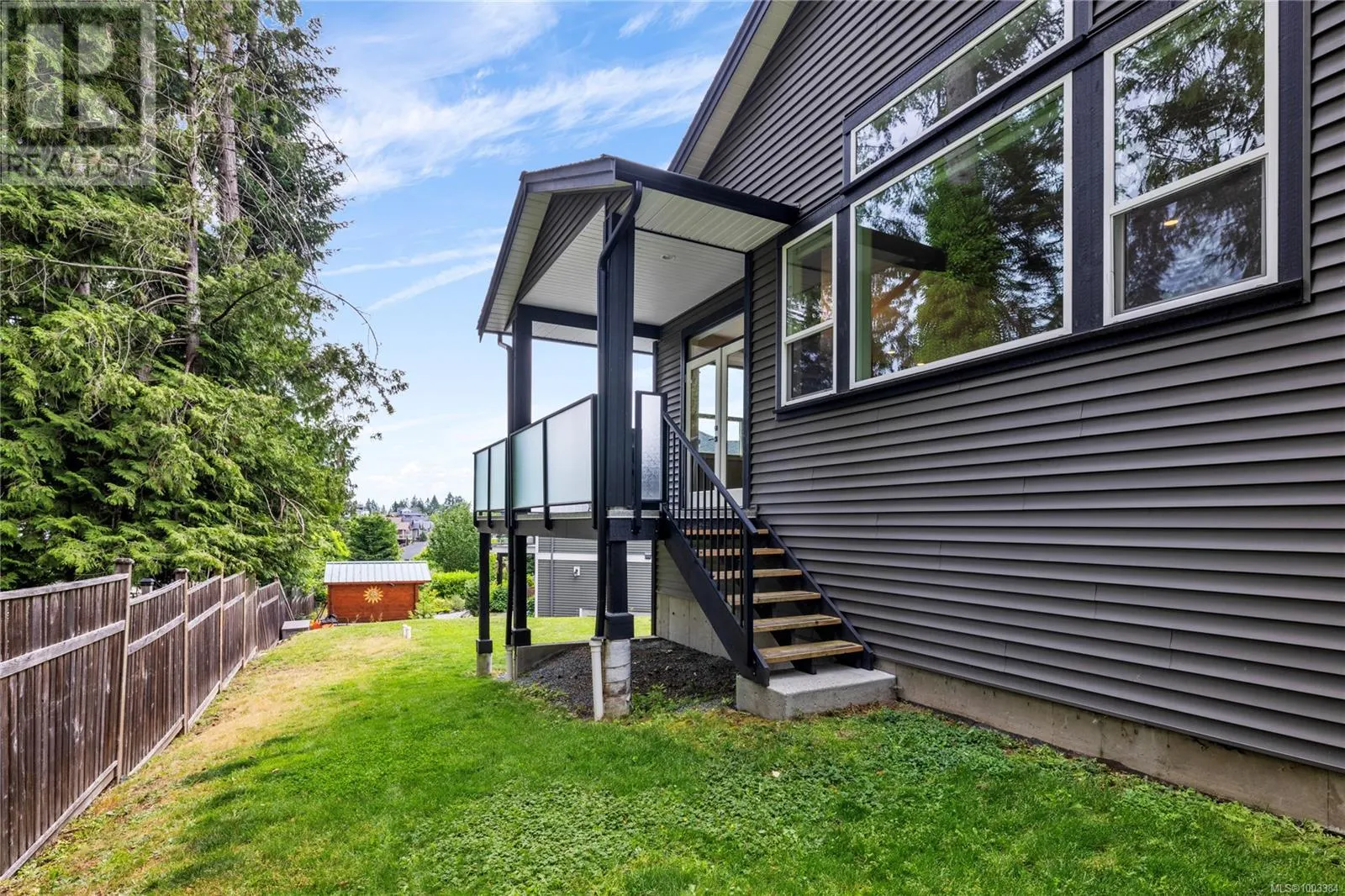 838 Stirling Dr