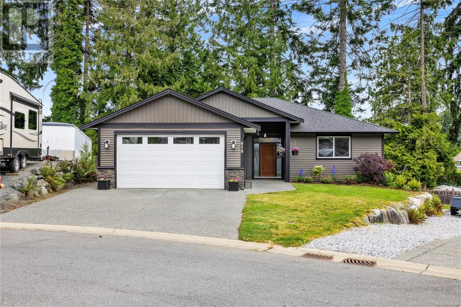 838 Stirling Dr