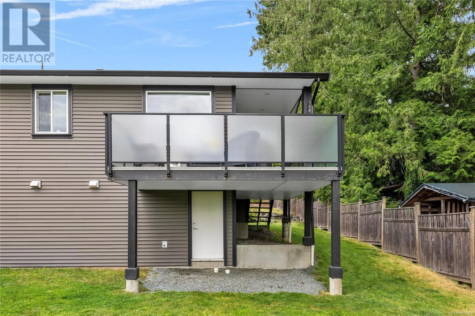 838 Stirling Dr