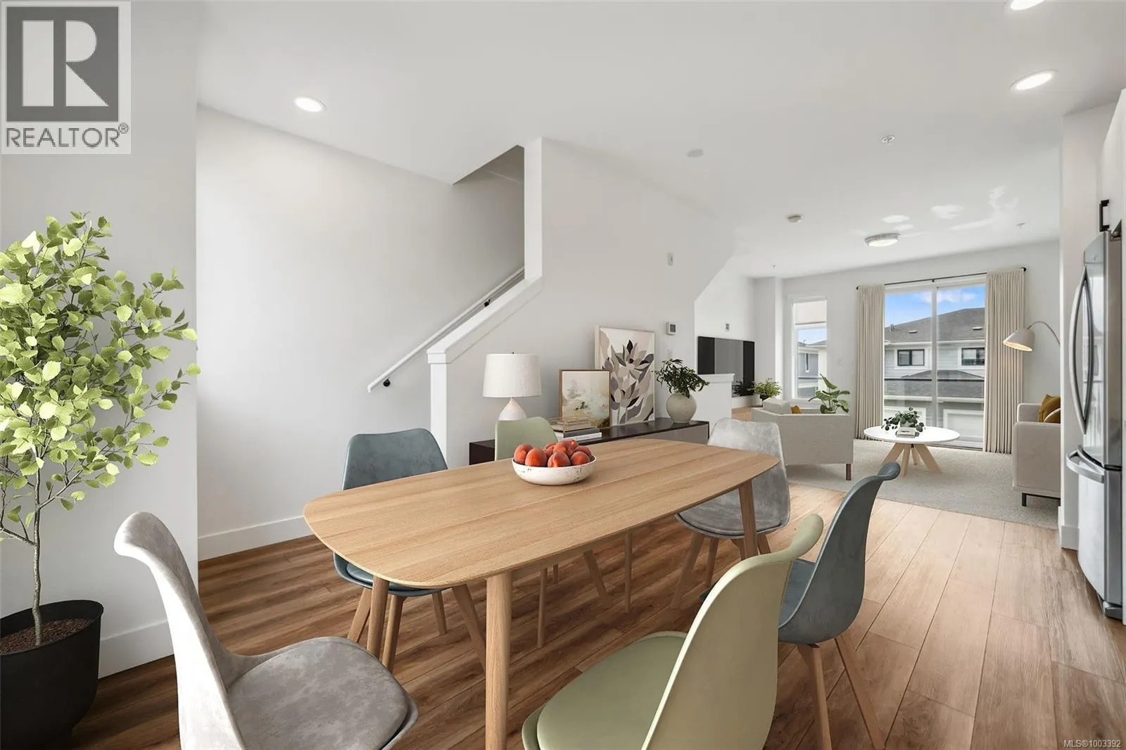 67 255 Caspian Dr