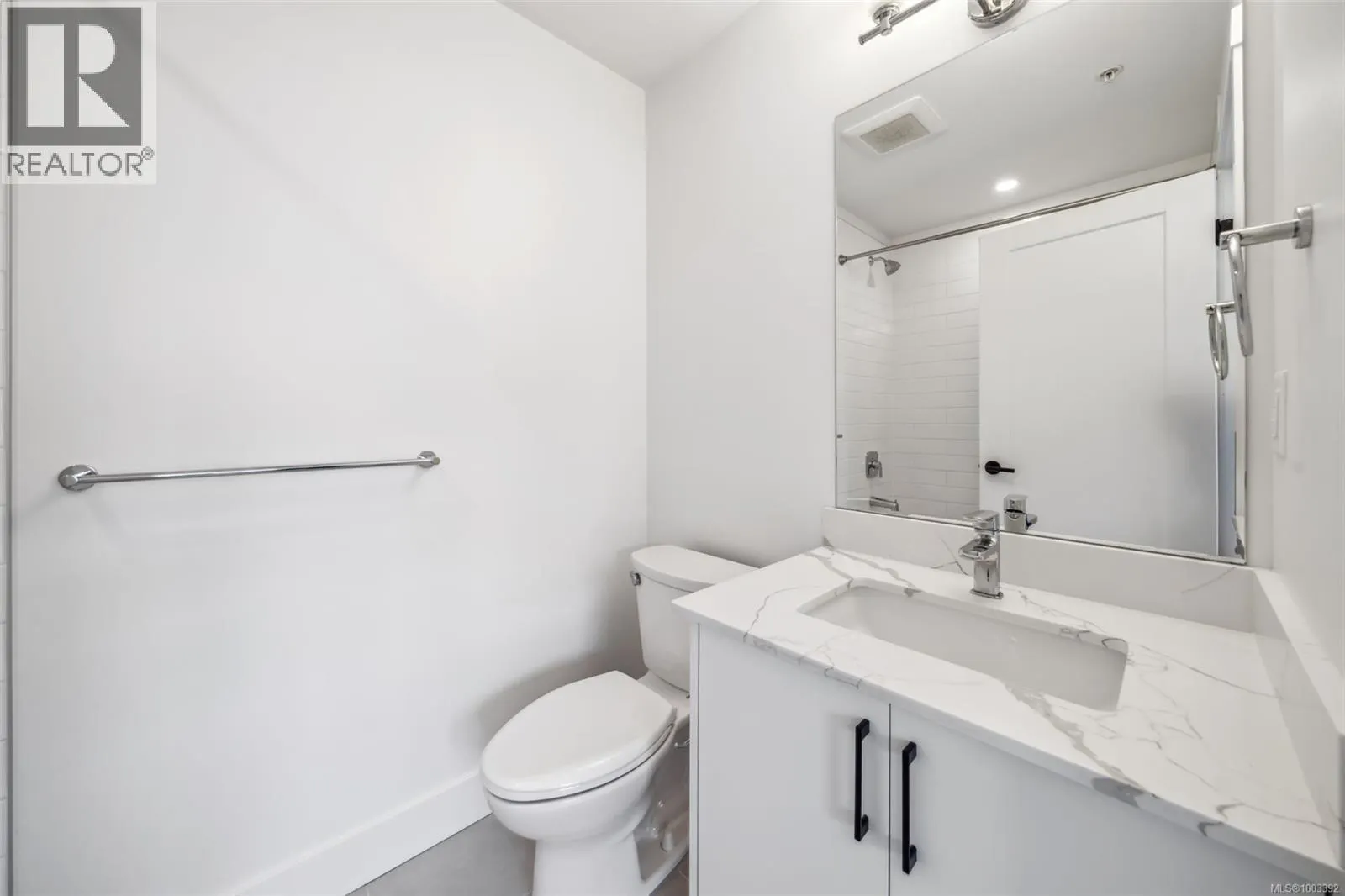 67 255 Caspian Dr